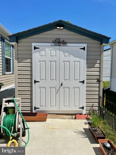 81 Hanover Ln, Williamstown, NJ 08094 - photo 2