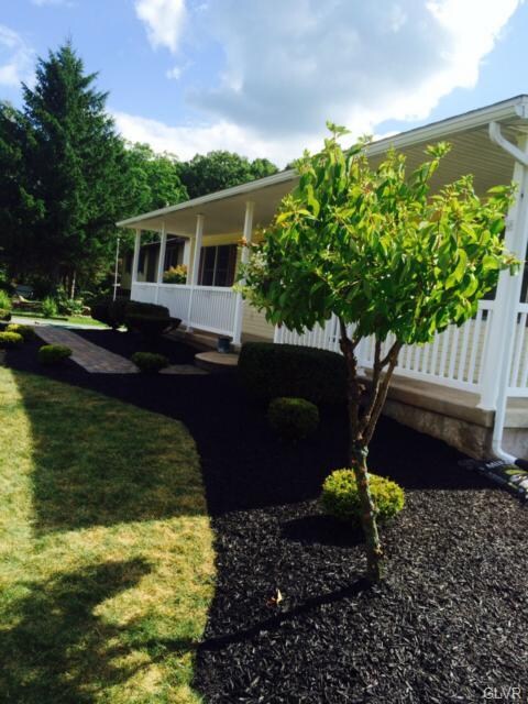 979 Scenic Dr, Kunkletown, PA 18058 - photo 4