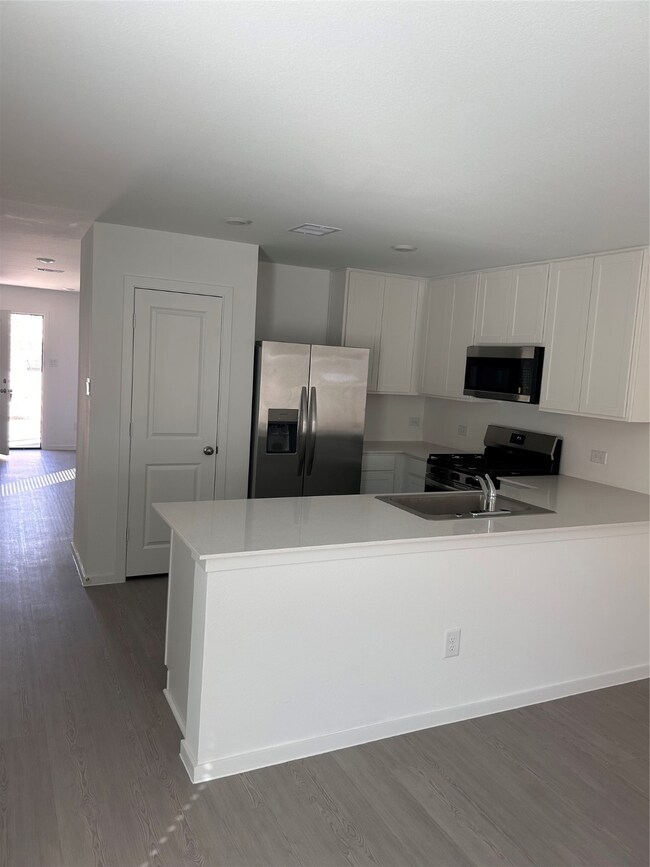 18028 Trepito Ave, New Caney, TX 77357 - photo 6