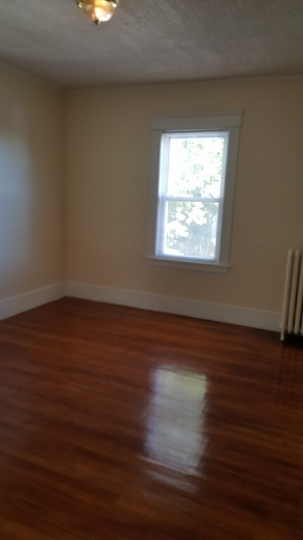 42 S Lenox St unit 2, Worcester, MA 01602 - photo 4