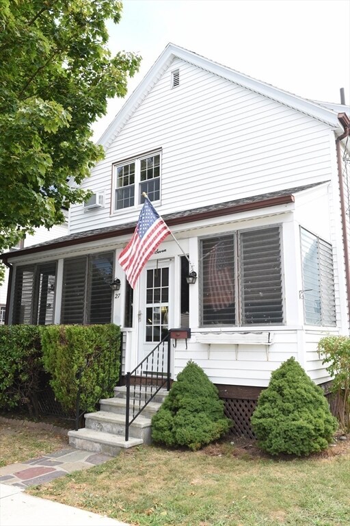 27 Woodward St, Everett, MA 02149 - photo 2