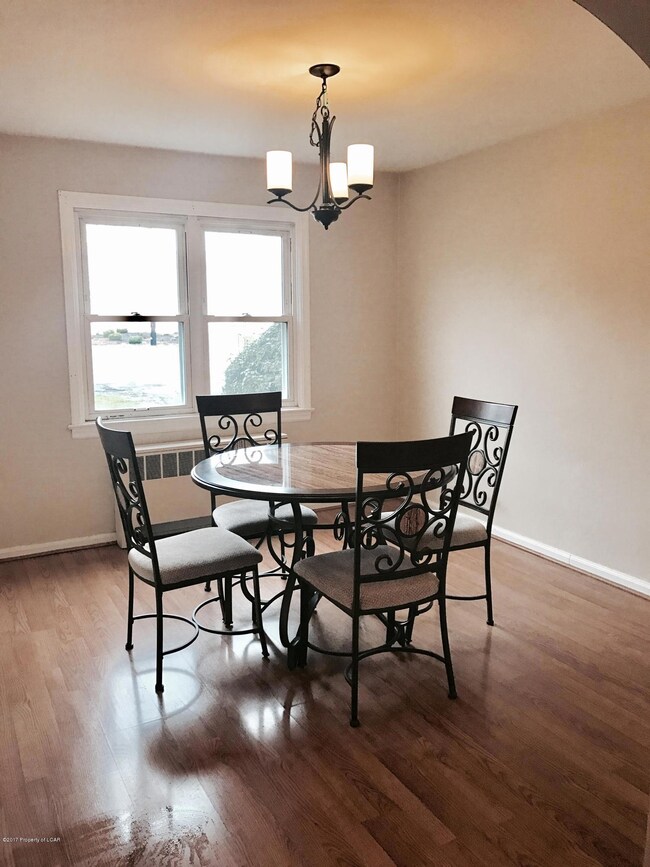 299 S Mountain Blvd, Mountain Top, PA 18707 - photo 7