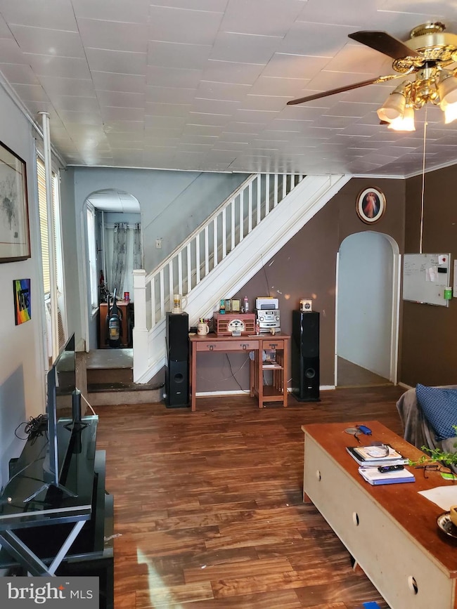 620 Thorn St, Reading, PA 19601 - photo 3