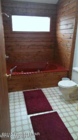 1965 Horseshoe Bend, Tobyhanna, PA 18466 - photo 6