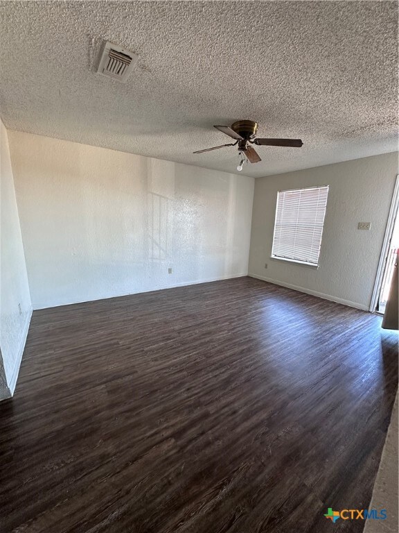 507 Northern Dove Ln unit D, Copperas Cove, TX 76522 - photo 3