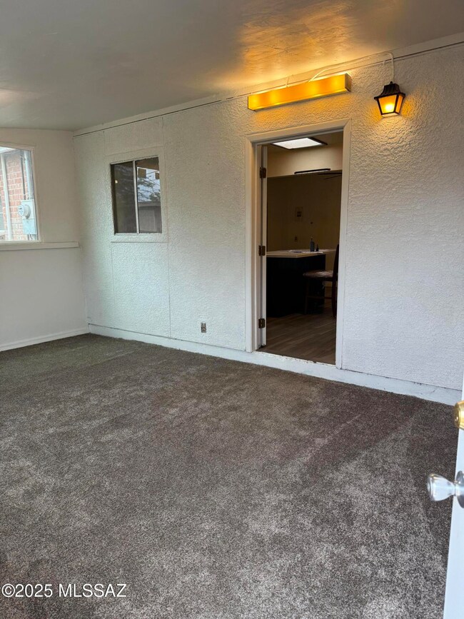 3241 E. E 30th St, Tucson, AZ 85711 - photo 5