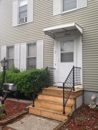 7 Pratt St, Revere, MA 02151 - photo 3