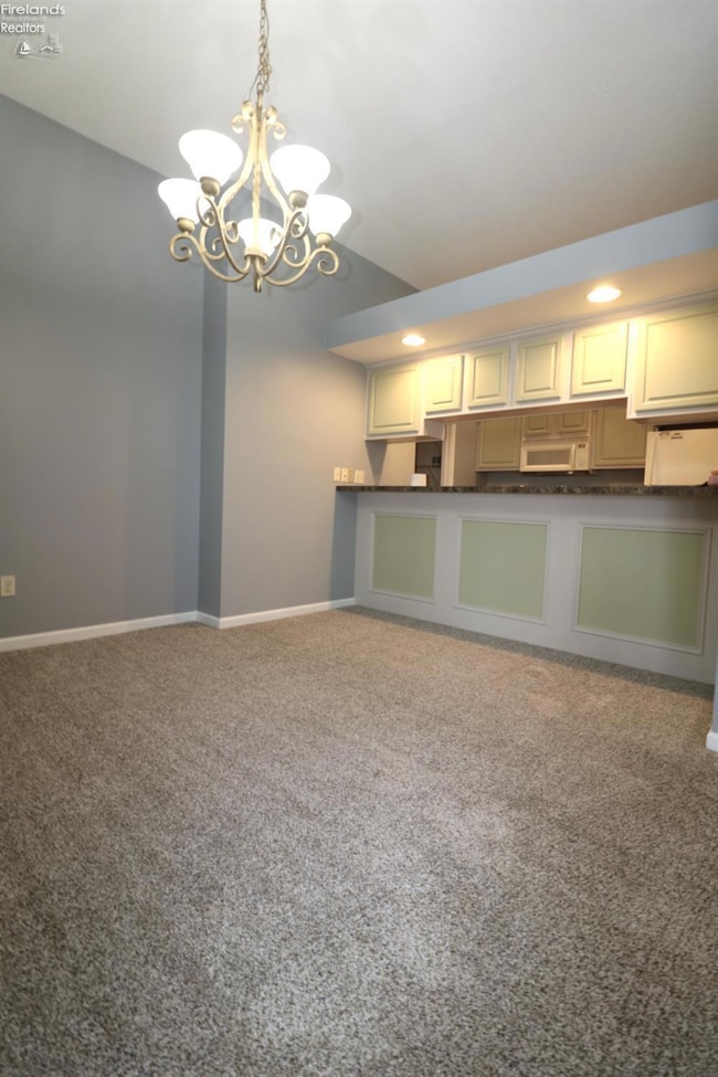 3 Fox Run Cove unit B, Norwalk, OH 44857 - photo 4