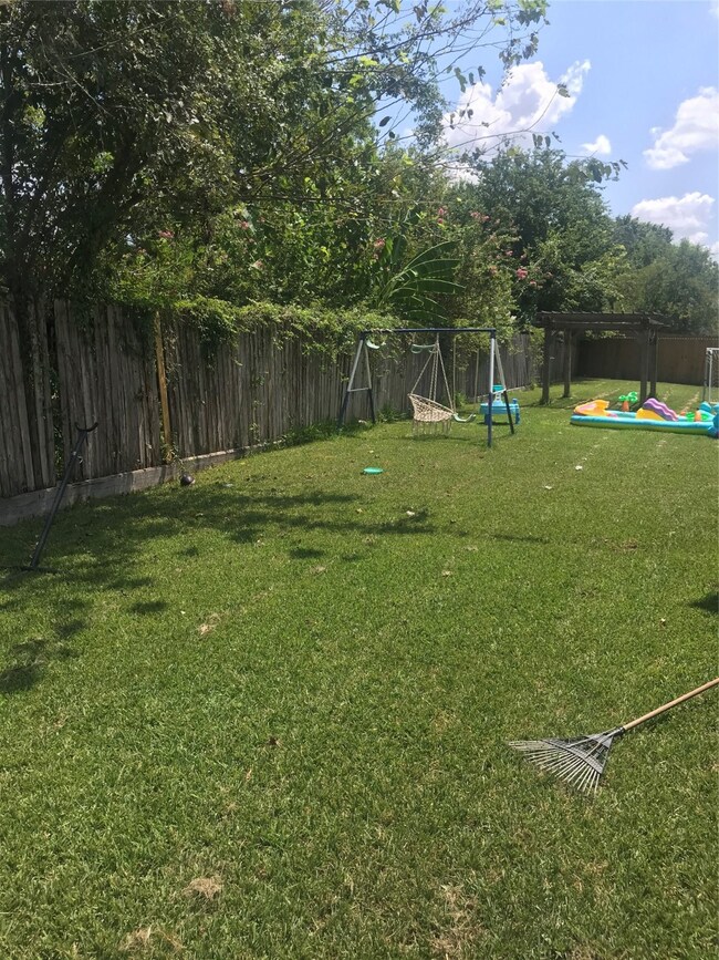 5903 NW Creek Cir, Houston, TX 77086 - photo 6