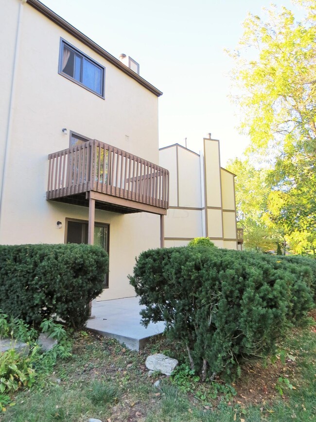 2nd Floor Balcony
