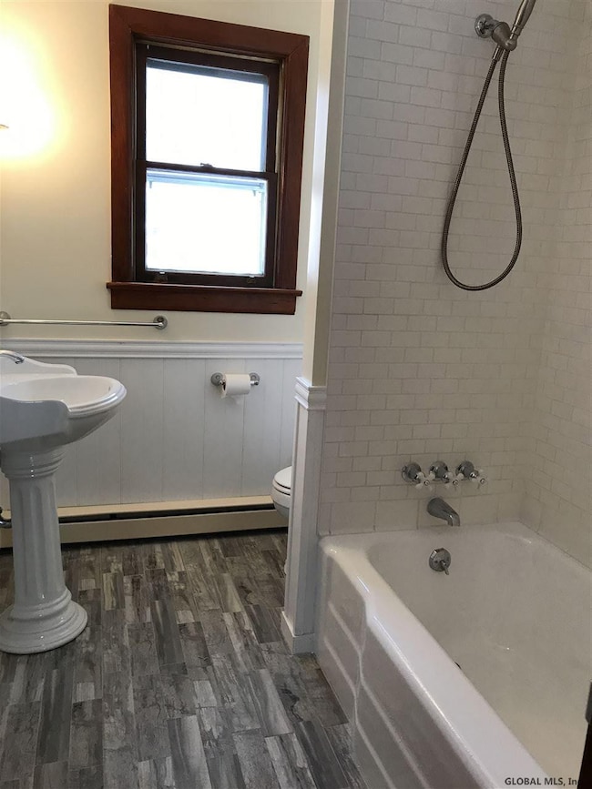 25 Clinton St, Rensselaer, NY 12144 - photo 5