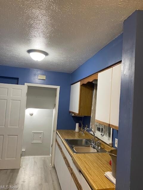 5124 Joseph St, Maple Heights, OH 44137 - photo 3