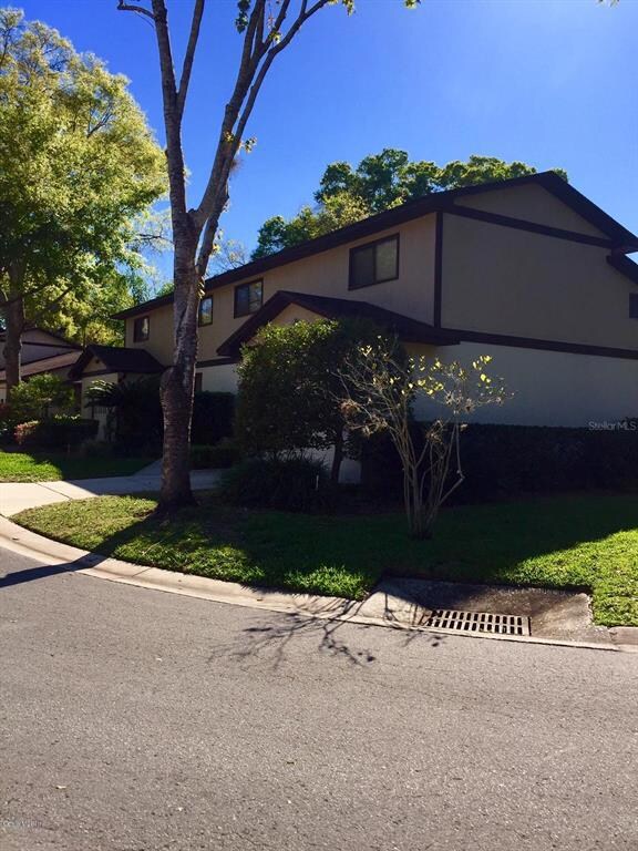 muccio sale ext corner