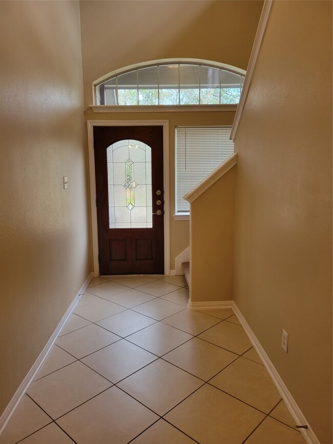 83 Benedict Canyon Loop, Spring, TX 77382 - photo 2