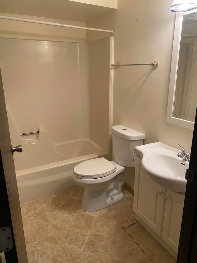 1816 Miller St unit 4, West Bend, WI 53095 - photo 7