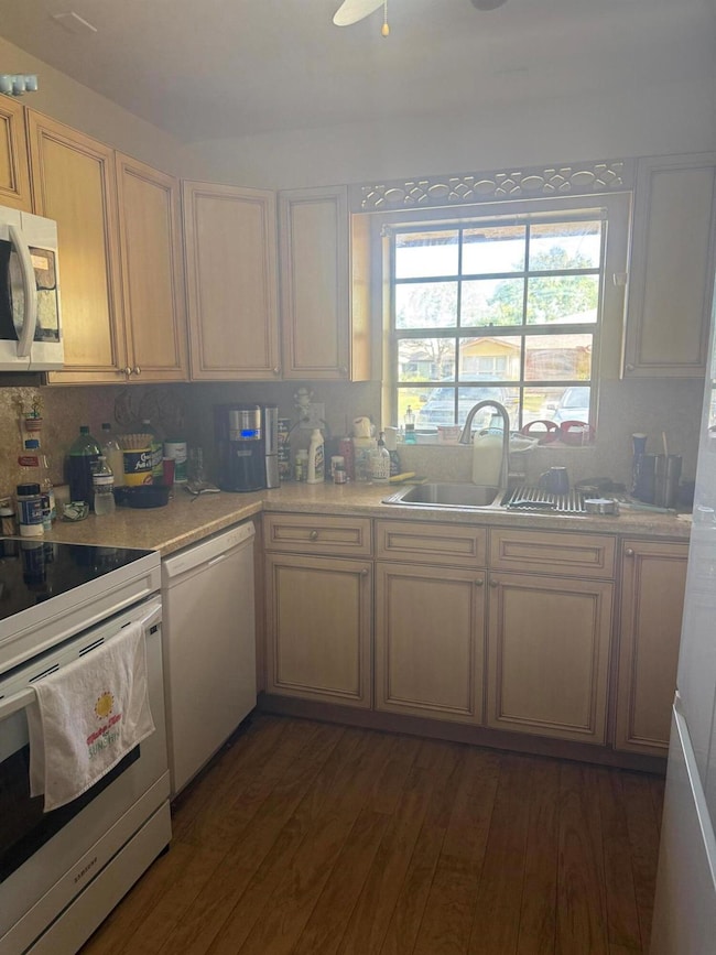 1730 Lakefront Blvd unit D, Fort Pierce, FL 34982 - photo 4