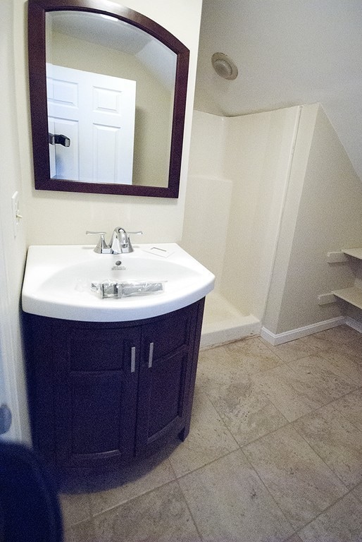 145 Grew Ave unit B, Roslindale, MA 02131 - photo 5