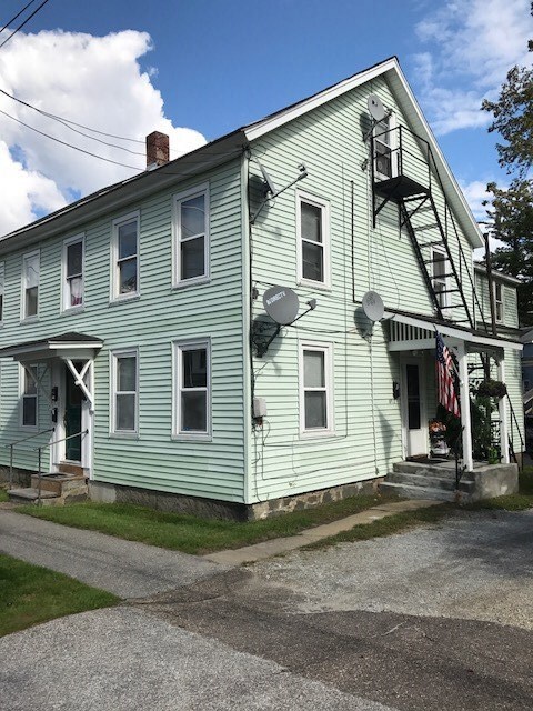 5 Washington St unit 2, Concord, NH 03303 - photo 2