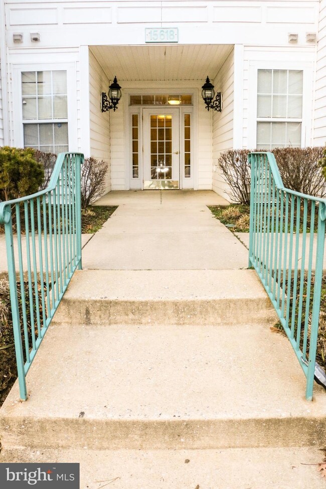 15618 Everglade Ln unit 303, Bowie, MD 20716 - photo 2