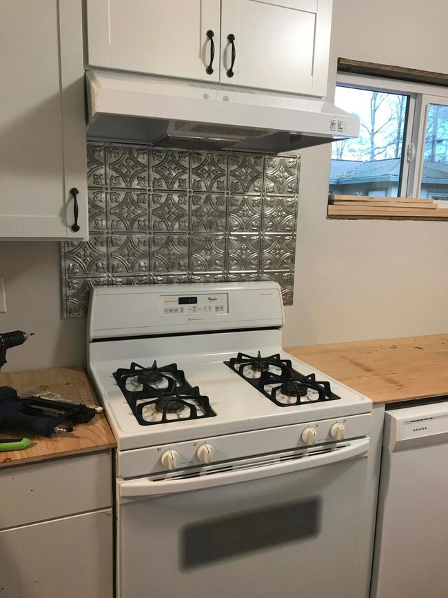 Kitchen unit 1