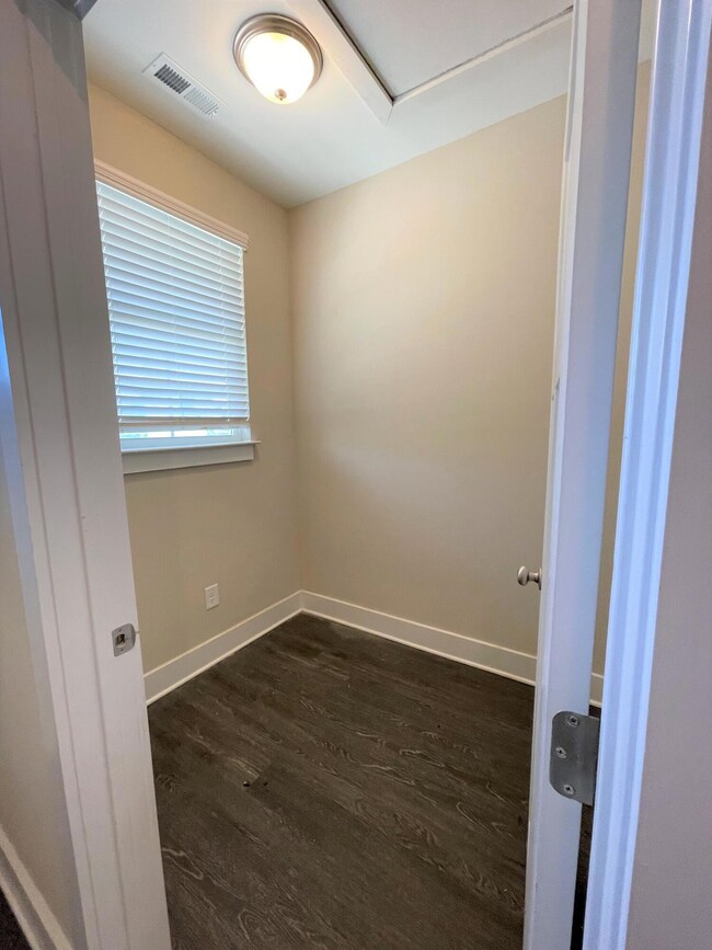 8194 Double Eagle Ct, Ooltewah, TN 37363 - photo 3