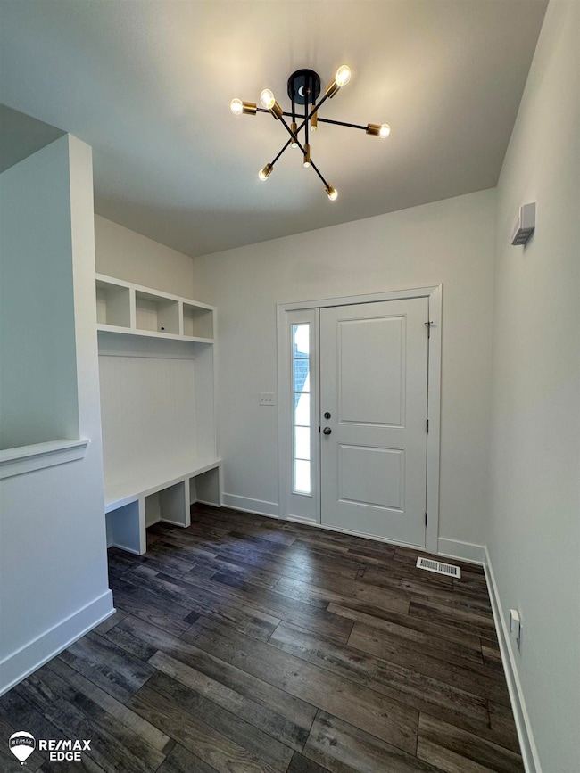 8019 Bradbury Ln, Grand Blanc, MI 48439 - photo 3