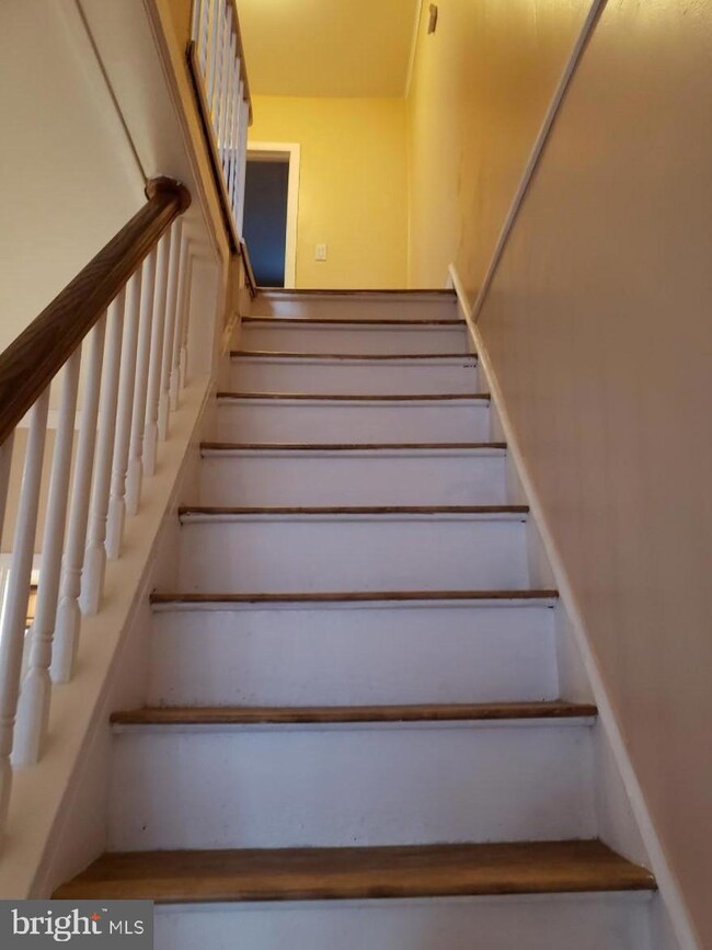 619 Bridgeboro St, Riverside, NJ 08075 - photo 5