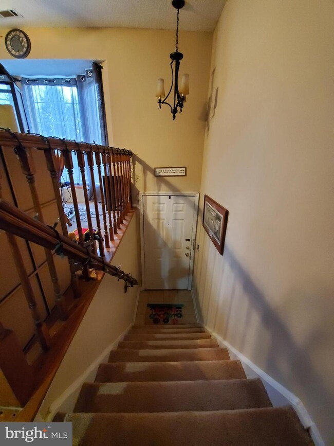 0 Sapphire Ln unit 220, Franklin Township, NJ 08823 - photo 2