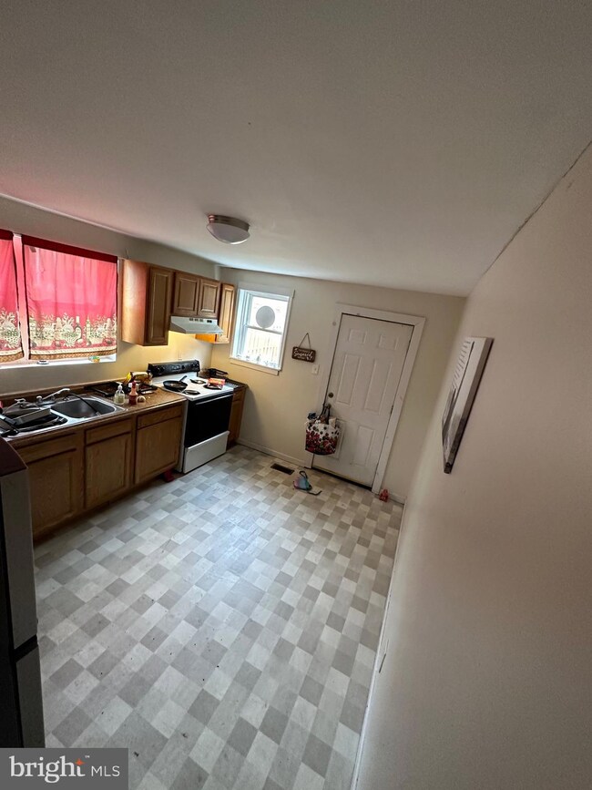 201 E 22nd St, Wilmington, DE 19802 - photo 7