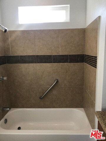 2301 W 152nd St, Compton, CA 90220 - photo 3