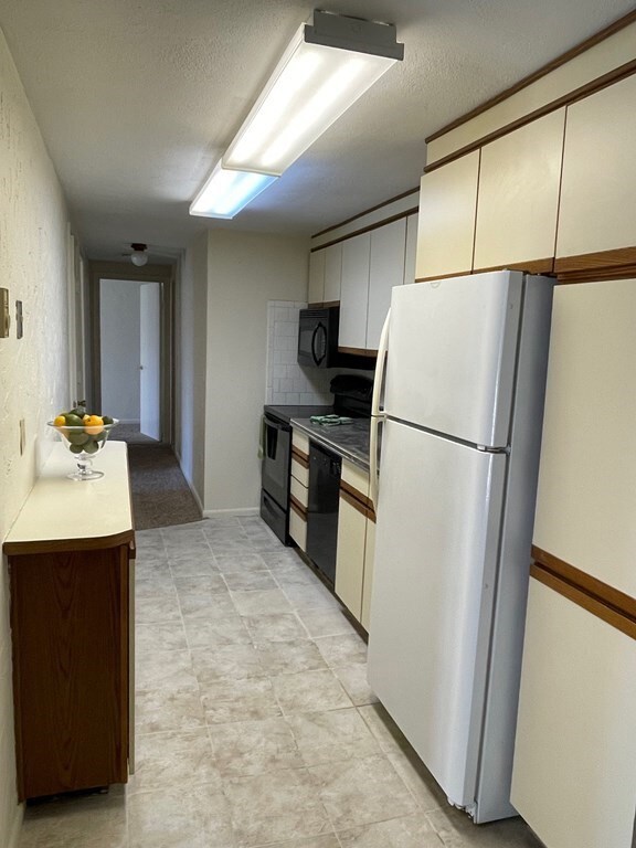 232 Swanson Rd unit 633, Boxborough, MA 01719 - photo 5