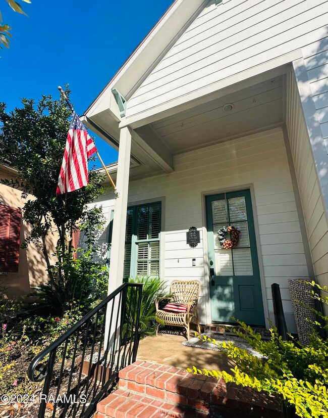 212 Settlers Trace Blvd, Lafayette, LA 70508 - photo 2