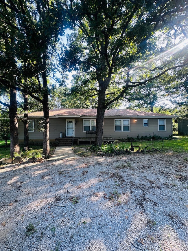 1133 E 318th Rd, Flemington, MO 65650 - photo 2