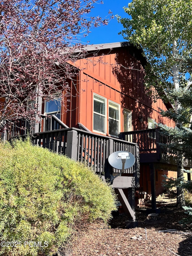 359 E Keetly Station Cir, Heber City, UT 84032 - photo 2