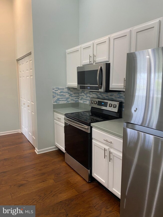 701 Harvest Run Dr unit U304, Odenton, MD 21113 - photo 7