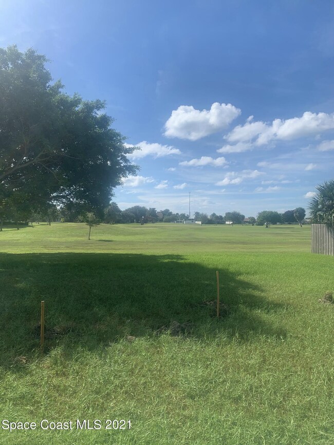 2 Country Club Rd unit 27, Cocoa Beach, FL 32931 - photo 3