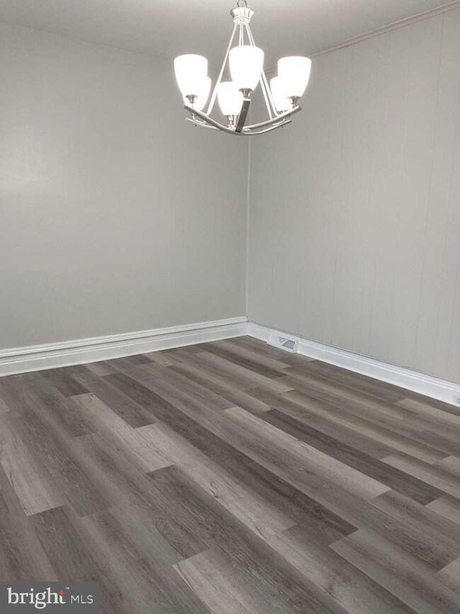 1551 Mulberry St, Reading, PA 19604 - photo 4