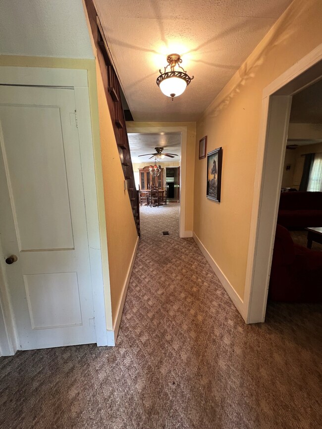 3179 Lewis Branch Rd, Tennessee Ridge, TN 37178 - photo 6