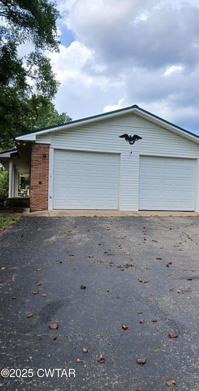 7720 Sardis-Scotts Hill Rd, Sardis, TN 38371 - photo 3