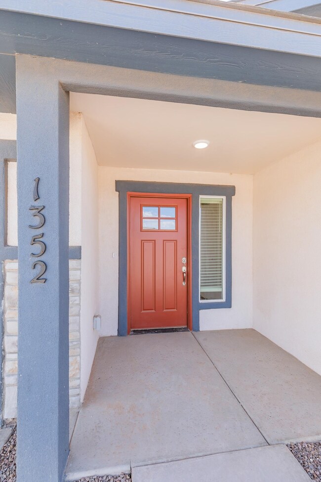 1352 San Carlos St, Alamogordo, NM 88310 - photo 4