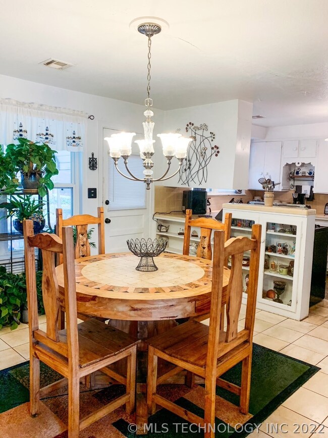 661 12th Ave NW, Ardmore, OK 73401 - photo 7