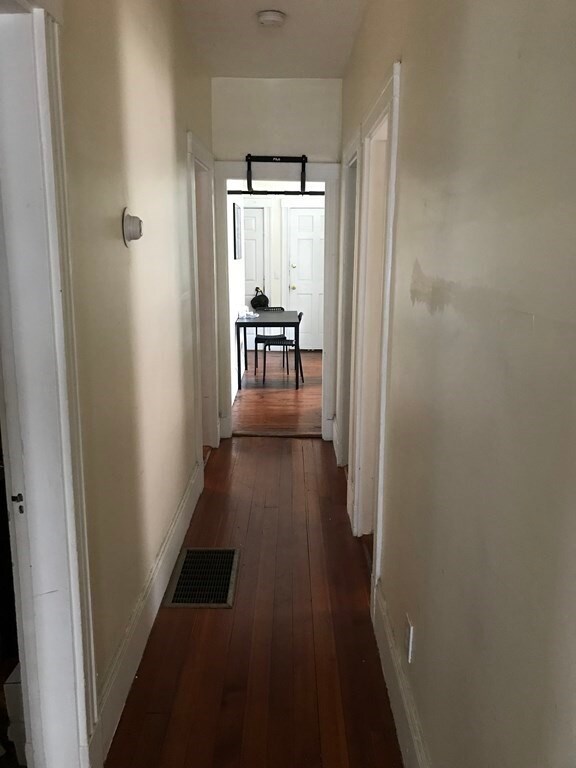 672 E 8th St unit 3, Boston, MA 02127 - photo 4