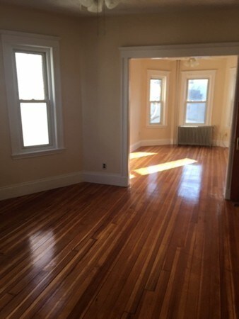 11 Heath St unit 2, Somerville, MA 02145 - photo 3