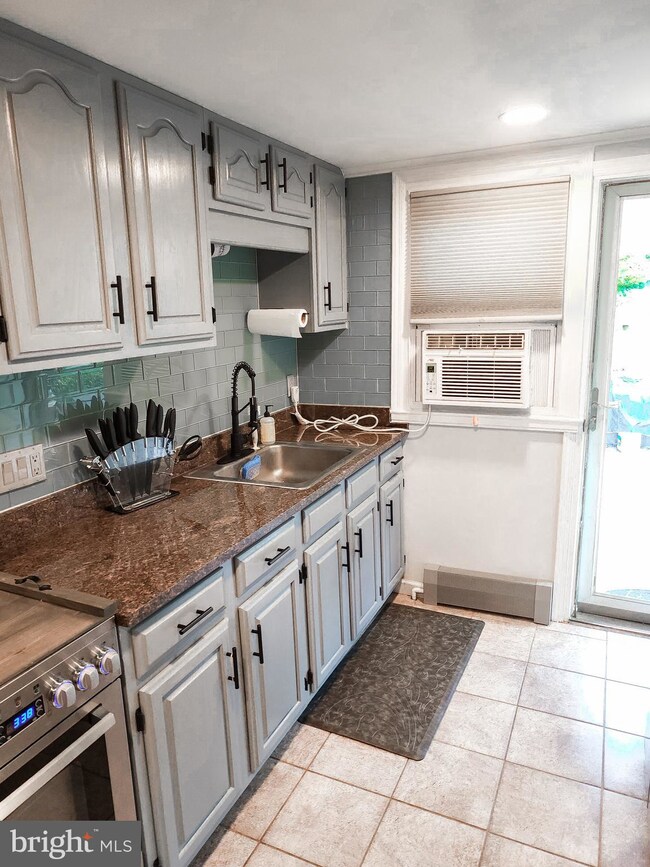 378 Juliustown Rd, Columbus, NJ 08022 - photo 4