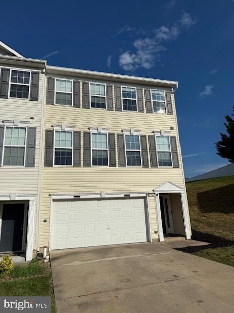 2256 Walnut Bottom Rd unit 154, York, PA 17408 - photo 2