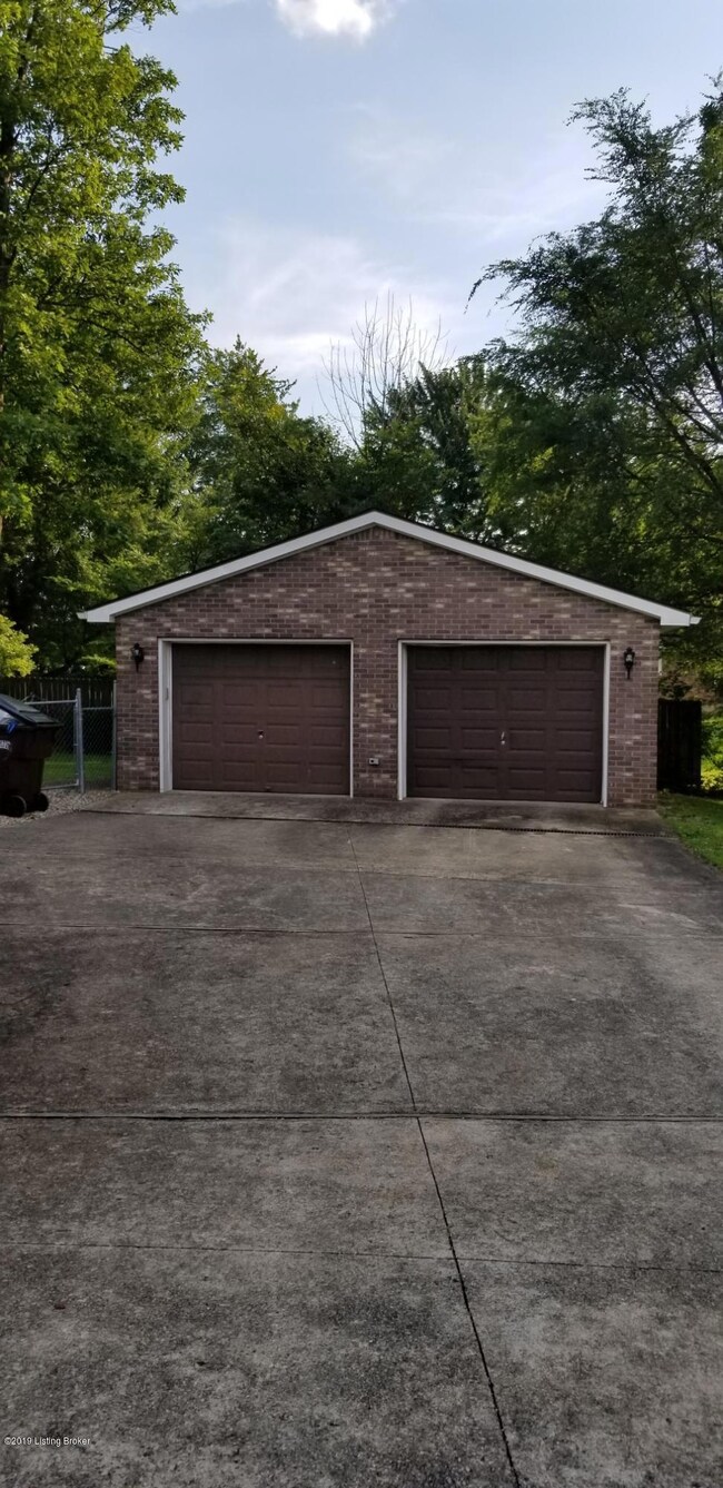 292 Emma Ct, Mount Washington, KY 40047 - photo 4