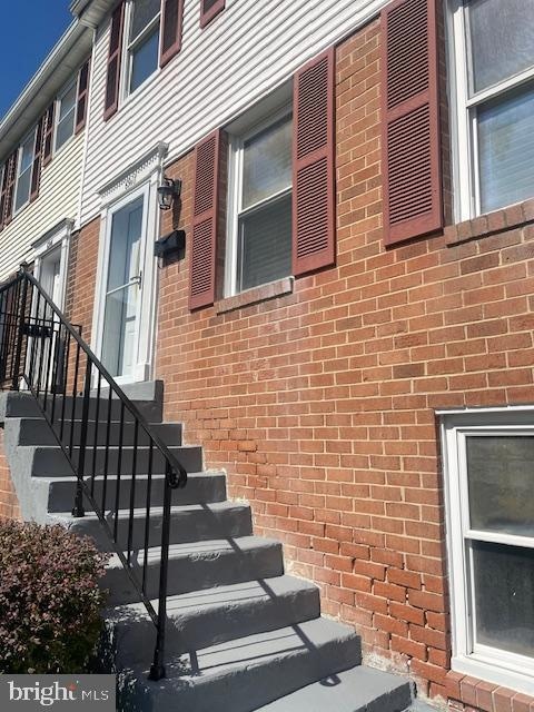 6918 Scotch Dr, Laurel, MD 20707 - photo 4