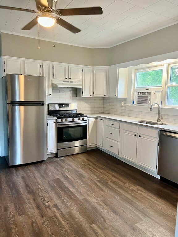 49 Newfield St unit 51, North Chelmsford, MA 01863 - photo 2