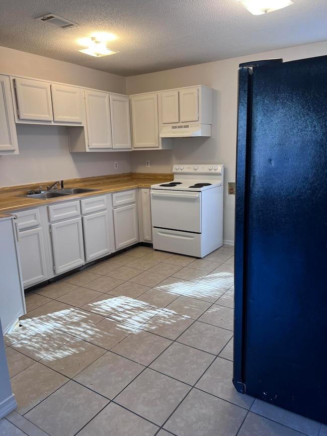 122 Lake St, Crestview, FL 32539 - photo 3