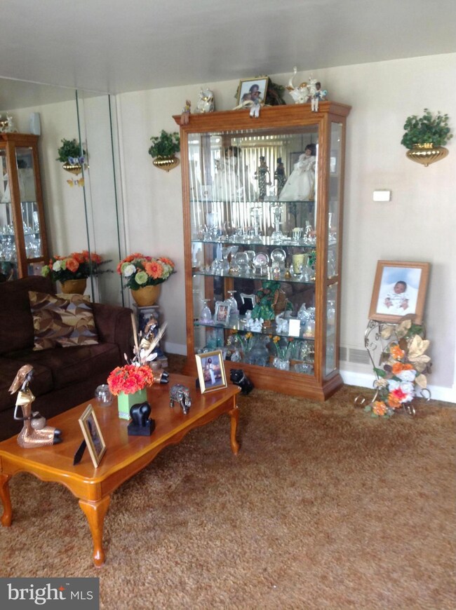 1305 Halstead Rd, Parkville, MD 21234 - photo 3